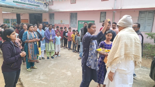 ୮୬ ବର୍ଷରେ ପଦାର୍ପଣ କଲେ ନରସିଂହ ଜନ୍ମଦିନରେ ଶୁଭେଚ୍ଛା ଦେଲେ ଜନତା ଓ ବିଭିନ୍ନ ଅନୁଷ୍ଠାନ  ଶୁଭେଚ୍ଛା ପ୍ରତିଉତ୍ତରରେ ଜଣାଇଲେ କୃତଜ୍ଞତା ଆଜୀବନ ଲୋକଙ୍କ ପାଇଁ ସେବା ଜାରି ରହିବ - ନରସିଂହ ଜନ୍ମଦିନରେ ରକ୍ତଦାନ କଲେ ଶୁଭେଚ୍ଛୁ