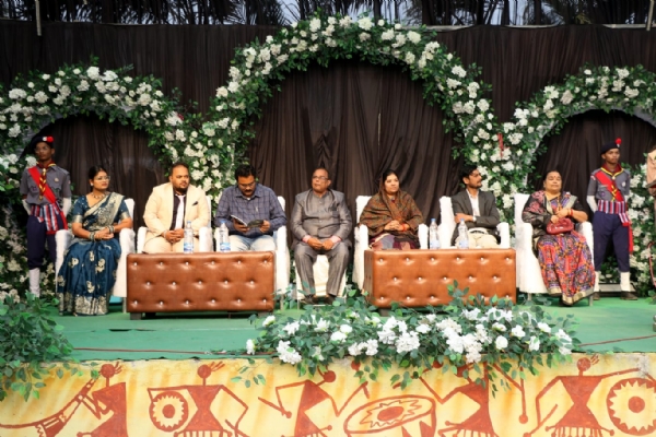 ବଲାଙ୍ଗିର ମଣ୍ଟେସୋରୀ ପବ୍ଲିକ ସ୍କୁଲ ର ବାର୍ଷିକ ଉତ୍ସବ ଅନୁଷ୍ଠିତ