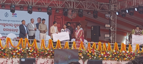 ଜାତୀୟ ସ୍ତରୀୟ ଯୁବ ଉତ୍ସବରେ ଭାଗ ନେବେ ମାଲକାନଗିରି ଜିଲ୍ଲା ଛାତ୍ରୀ ଜାତୀୟ ସ୍ତରୀୟ ଯୁବ ଉତ୍ସବରେ ଭାଗ ନେବେ ମାଲକାନଗିରି ଜିଲ୍ଲା ଛାତ୍ରୀ