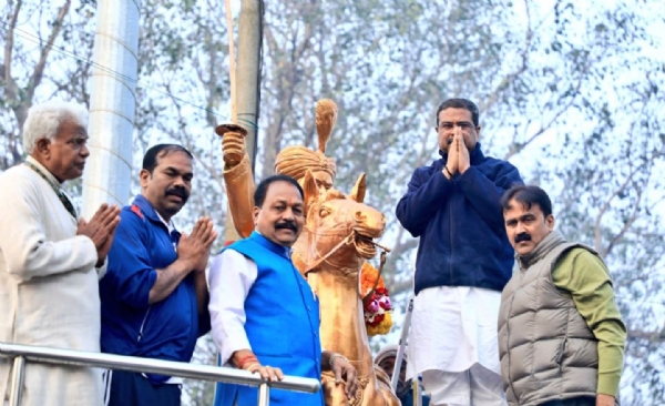 ଧର୍ମେନ୍ଦ୍ରଙ୍କ ଶ୍ରଦ୍ଧାଂଜଳି