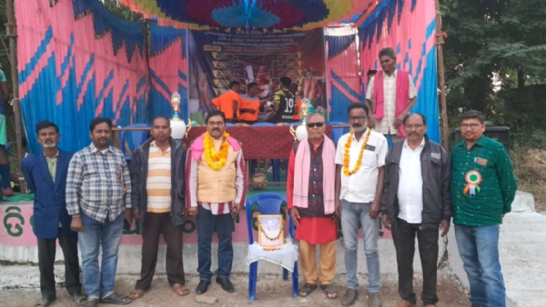 ଚତୁର୍ଥ ଦିବସ ଫୁଟବଲ ଟୁର୍ଣ୍ଣାମେଣ୍ଟ ଦୁହେଲ ବଡ ଫପସି କୁ ହରାଇ କୁରୁଲ ଦଳ ବିଜୟୀ