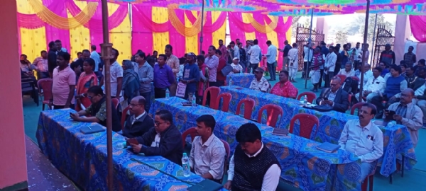 ସୁବର୍ଣ୍ଣପୁର ଜିଲ୍ଲାର ବୀରମହାରାଜପୁର ବ୍ଲକ ସ୍ତରୀୟ ଜିଲ୍ଲାପାଳ ଓ ଆରକ୍ଷୀ ଅଧିକ୍ଷକଙ୍କ ଯୁଗ୍ମ ଅଭିଯୋଗ ଶୁଣାଣି ଶିବିର ବୀରମହାରାଜପୁର ପଞ୍ଚାୟତ ସମିତି ଅନ୍ତର୍ଗତ ଲୁତୁରପଙ୍କ ଗ୍ରାମ ପଞ୍ଚାୟତ କାର୍ଯ୍ୟାଳୟ ସ୍ଥିତ ସମ୍ମୁଖ ପ୍ରାଙ୍ଗଣ ଠାରେ ଅନୁଷ୍ଠିତ : ସୁବର୍ଣ୍ଣପୁର ଜିଲ୍ଲାର ବୀରମହାରାଜପୁର ବ୍ଲକ ସ୍ତରୀୟ ଜିଲ୍ଲାପାଳ ଓ ଆରକ୍ଷୀ ଅଧିକ୍ଷକଙ୍କ ଯୁଗ୍ମ ଅଭିଯୋଗ ଶୁଣାଣି ଶିବିର ବୀରମହାରାଜପୁର ପଞ୍ଚାୟତ ସମିତି ଅନ୍ତର୍ଗତ ଲୁତୁରପଙ୍କ ଗ୍ରାମ ପଞ୍ଚାୟତ କାର୍ଯ୍ୟାଳୟ ସ୍ଥିତ ସମ୍ମୁଖ ପ୍ରାଙ୍ଗଣ ଠାରେ ଅନୁଷ୍ଠିତ :