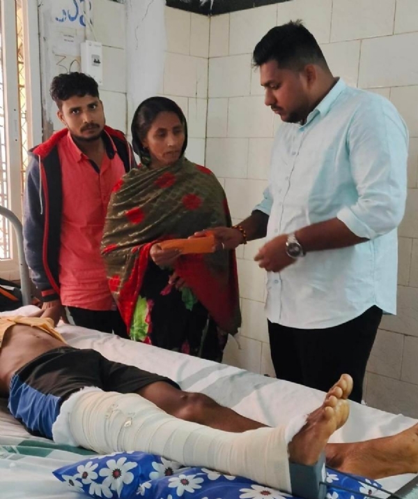 ଦୁର୍ଘଟଣାରେ ଆହତଙ୍କୁ ସହାୟତାର ହାତ ବଢାଇଲା ଅଂଶୁମାନ ଟ୍ରଷ୍ଟ