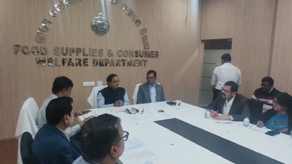 ରପକକ ରପକକ