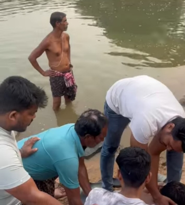 କେଲୁଅ ନଦୀରୁ ମୃତ ଦେହ ଉଦ୍ଧାର କେଲୁଅ ନଦୀରୁ ମୃତ ଦେହ ଉଦ୍ଧାର