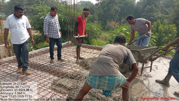 ଆନନ୍ଦପୁର ବି.ଏନ୍. ହାଇସ୍କୁଲ ନୂତନ ଛାତ୍ରାବାସର ଛାତ ଢ଼ଳେଇ ଯନ୍ତ୍ରୀଙ୍କ ଉପସ୍ଥିତିରେ ସମ୍ପନ୍ନ