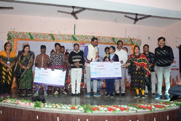 ସୁବର୍ଣ୍ଣପୁର ଠାରେ ବିକଶିତ ଭାରତ ଯୁବ ନେତୃତ୍ବ ସଂଳାପ - ୨୦୨୬ ଯୁବୋତ୍ସବ ପାଳିତ। ସୁବର୍ଣ୍ଣପୁର ଠାରେ ବିକଶିତ ଭାରତ ଯୁବ ନେତୃତ୍ବ ସଂଳାପ - ୨୦୨୬ ଯୁବୋତ୍ସବ ପାଳିତ।