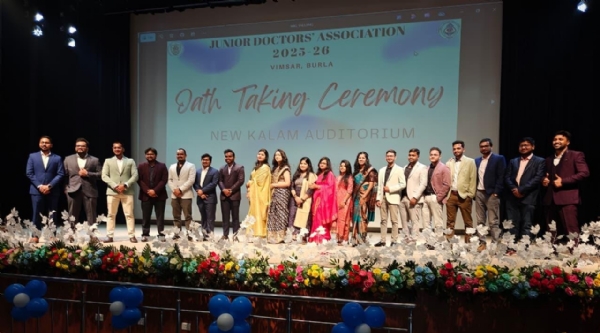 ଜେଡିଏର ନୂତନ କର୍ମକର୍ତ୍ତାଙ୍କ ଶପଥ ଗ୍ରହଣ ଉତ୍ସବ : ଚିକିତ୍ସାରେ ଶୃଙ୍ଖଳା ଓ ରୋଗୀ ପ୍ରାଥମିକ ନୀତି ଅନୁସରଣ ପାଇଁ ଆହ୍ବାନ ଜେଡିଏର ନୂତନ କର୍ମକର୍ତ୍ତାଙ୍କ ଶପଥ ଗ୍ରହଣ ଉତ୍ସବ : ଚିକିତ୍ସାରେ ଶୃଙ୍ଖଳା ଓ ରୋଗୀ ପ୍ରାଥମିକ ନୀତି ଅନୁସରଣ ପାଇଁ ଆହ୍ବାନ