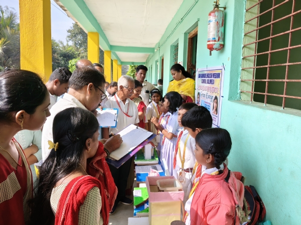 କାଲିମେଳା ଡିଏଭି ଗୁରୁକୂଳ ରେ ବିଜ୍ଞାନ ମେଳା ଅନୁଷ୍ଠିତ! କାଲିମେଳା ଡିଏଭି ଗୁରୁକୂଳ ରେ ବିଜ୍ଞାନ ମେଳା ଅନୁଷ୍ଠିତ!