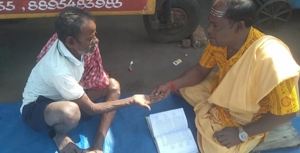 ବାଟେଘାଟେ ରଥଦାଣ୍ଡରେ ଗଡୁଛି ଭାଗ୍ଯପରୀକ୍ଷା ଖଡି ବାଟେଘାଟେ ରଥଦାଣ୍ଡରେ ଗଡୁଛି ଭାଗ୍ଯପରୀକ୍ଷା ଖଡି