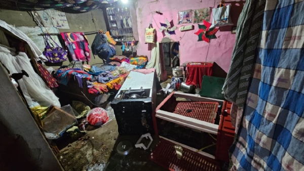 ମହିଳା ଙ୍କ ମୁଣ୍ଡ ବିହୀନ ଶବ ଉଦ୍ଧାର ଘଟଣା, ଉଗ୍ରରୂପ ନେଲା!ଏମଭି ୨୬ଗ୍ରାମରେ ନିଆଁ ଲଗାଇଲେ ଓ ଘର ଭାଙ୍ଗିଲେ ଆଦିବାସୀ ମହିଳା ଙ୍କ ମୁଣ୍ଡ ବିହୀନ ଶବ ଉଦ୍ଧାର ଘଟଣା, ଉଗ୍ରରୂପ ନେଲା!ଏମଭି ୨୬ଗ୍ରାମରେ ନିଆଁ ଲଗାଇଲେ ଓ ଘର ଭାଙ୍ଗିଲେ ଆଦିବାସୀ