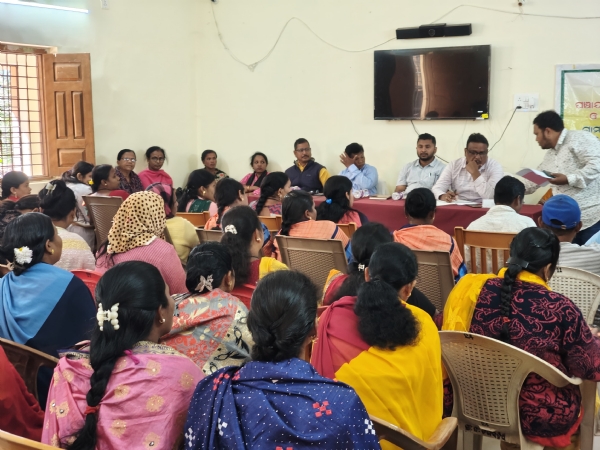 ଡଙ୍ଗରଛିଞ୍ଚି ରେ ଅଭିଯୋଗ ଓ ଜନ ଶୁଣାଣି ଶିବିର ଡଙ୍ଗରଛିଞ୍ଚି ରେ ଅଭିଯୋଗ ଓ ଜନ ଶୁଣାଣି ଶିବିର