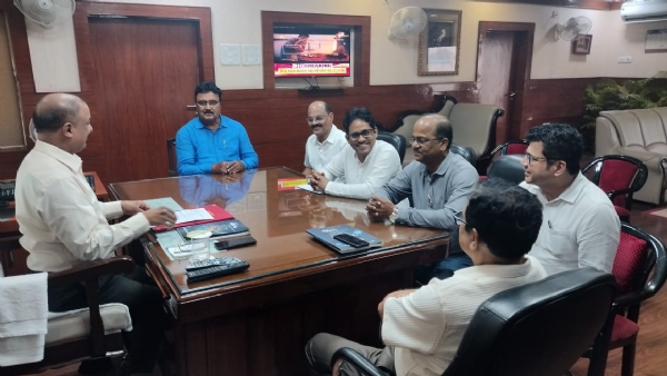 ସାମ୍ବାଦିକା ବିଜୟ ପଧାନ ଆକ୍ରମଣ ର ମୂଖ୍ୟ ଅଭିଯୁକ୍ତ ଗଜେନ୍ଦ୍ର ଦଳାଇ ଙ୍କୁ ତୁରନ୍ତ ଗିରଫ ସାମ୍ୱାଦିକ ମାନଙ୍କ ସୁରକ୍ଷା ପାଇଁ ପୋଲିସ ମହାନିର୍ଦ୍ଦେଶକ ଖୁରାନିଆ ଙ୍କୁ ଭେଟିଲେ ବିଭିନ୍ନ ସଙ୍ଗଠନ ମୁଖ୍ୟ