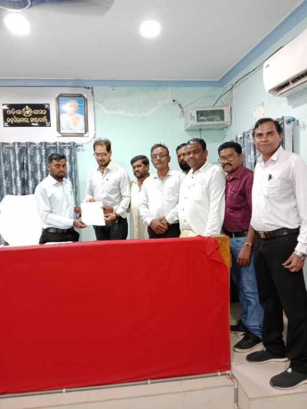 ସାମ୍ବାଦିକ ସୁରକ୍ଷା ଆଇନ ଲାଗୁ ନେଇ ମୁଖ୍ୟମନ୍ତ୍ରୀ ଙ୍କୁ ଦାବିପତ୍ର