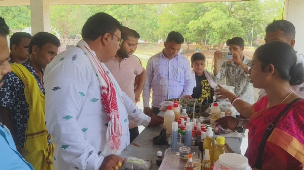 ପାତାଳୀ ଶ୍ରୀକ୍ଷେତ୍ର କୋଟସମଲାଇ ଠାରେଗୋ ବିଜ୍ଞାନ , ଗୋ ଅର୍ଥନୀତି ପ୍ରଶିକ୍ଷଣ ଶିବିର ଉଦଯାପିତ