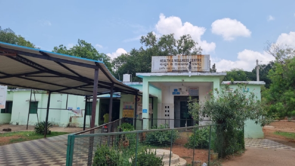 ଜମନକିରା ସ୍ୱାସ୍ଥ୍ୟ କେନ୍ଦ୍ରର ବିକଳ ଚିତ୍ର : ଡାକ୍ତର ଛୁଟିରେ, ଫାର୍ମାସିଷ୍ଟଙ୍କ ଚିକିତ୍ସାରେ ଶିଶୁ ମୃତ୍ଯୁ ଅଭିଯୋଗ