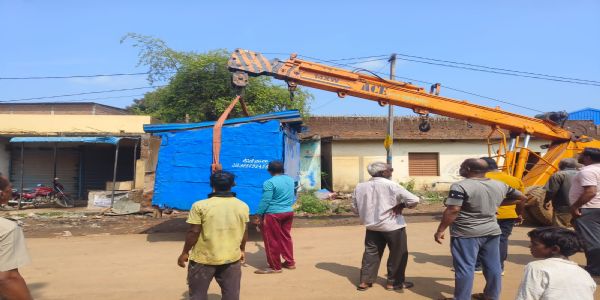 ଜବରଦଖଲ ଉଛେଦ କଲା ପୌର ପ୍ରଶାସନ