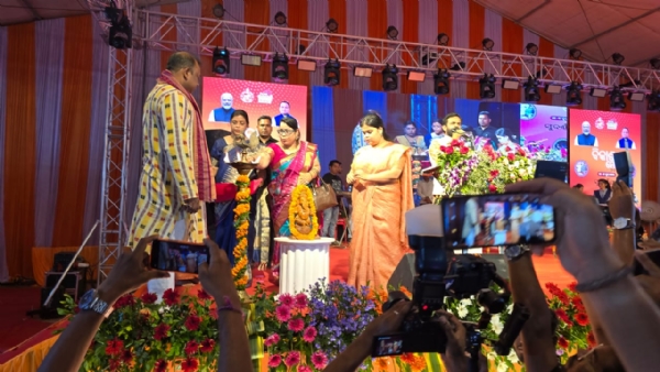 ଜିଲ୍ଲାସ୍ତରୀୟ ବିକାଶ ମେଳା ଉଦଘାଟିତ*   *କୃଷି ସମୃଦ୍ଧ ସୁବର୍ଣ୍ଣପୁର ଜିଲ୍ଲାର ଅର୍ଥନୈତିକ ବିକାଶ ସରକାରଙ୍କ ଲକ୍ଷ୍ୟ* - ବିଧାୟକ ରଘୁନାଥ ଜଗଦଲା