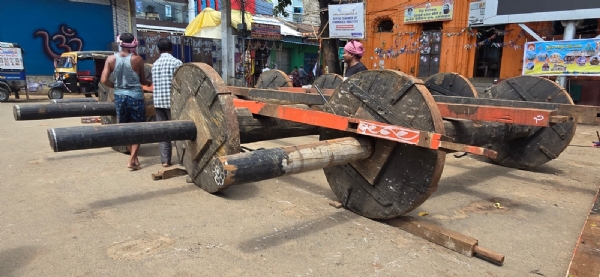 ଆଗେଇ ଚାଲିଛି ରଥ ନିର୍ମାଣ