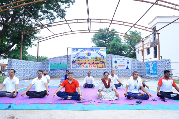International yoga day in dd university
