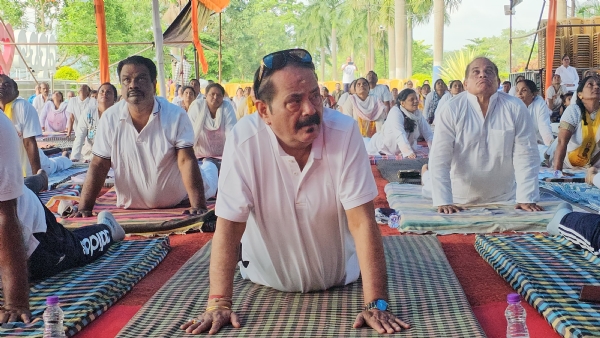 ବିଭିନ୍ନ ଅନୁଷ୍ଠାନ ତରଫରୁ ଜୟପୁର ଆନ୍ତର୍ଜାତୀୟ  ଯୋଗ ଦିବସ ପାଳିତ