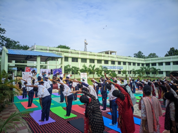 ଅନ୍ତର୍ଜାତୀୟ ଯୋଗ ଦିବସ ପରିପାଳିତ