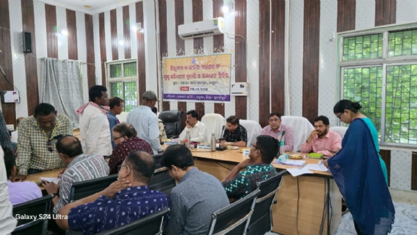 ଉଲୁଣ୍ଡା ଠାରେ ଜିଲ୍ଲାପାଳ ଓ ଆରକ୍ଷୀ ଅଧିକ୍ଷକଙ୍କ ଯୁଗ୍ମ ଅଭିଯୋଗ ଶୁଣାଣି ଶିବିର :  * ବିଭିନ୍ନ ୪୫ ଗୋଟି ଅଭିଯୋଗ ଦରଖାସ୍ତ ଗ୍ରହଣ :