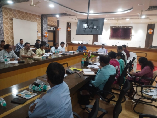 ଜିଲ୍ଲା ରାଜସ୍ୱ ସମୀକ୍ଷା ବୈଠକ  ,