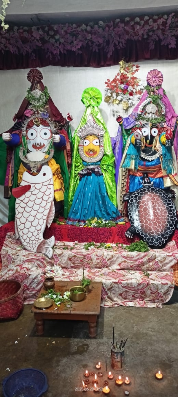 ବଲାଙ୍ଗିର  ବିଭିନ୍ନ  ମନ୍ଦିରରେ ଦିଅଁ ମାନଙ୍କ ଙ୍କ ଅବତାର