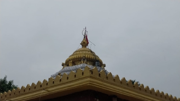 AKHANDALAMANI MANDIRA CHUDA TRISHULA BHANGIRA