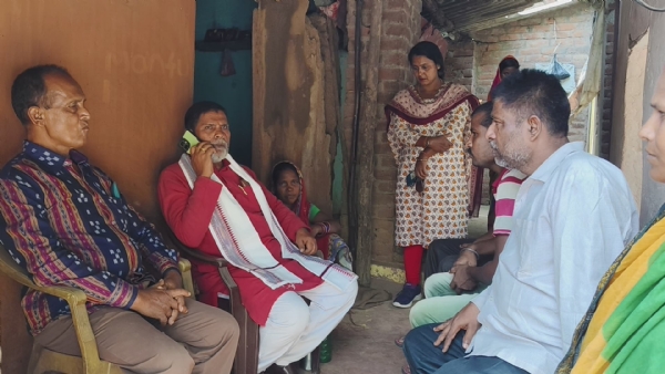 ମୃତ ଯୁବକଙ୍କ ଶୁଦ୍ଧିକ୍ରିୟା ପାଇଁ ପରିବାର ଲୋକଙ୍କୁ ସହାୟତାର ହାତ ବଢ଼ାଇଲା ଗରିବ ସେବାସଦନ।
