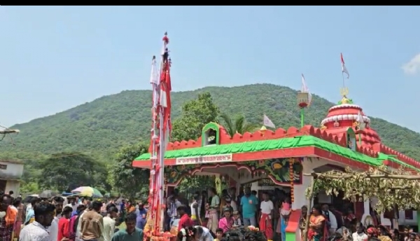 ଗଡପଦର  ଗ୍ରାମ ଠାରେ  ବିରିପାଣି ଯାତ୍ରା