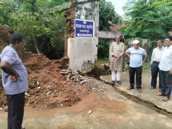 ରାଇରଙ୍ଗପୁର ମହୁଲଡିହାରେ ଥିବା ସତସଙ୍ଗ କେନ୍ଦ୍ର ଓ ବହୁ ଘର ପାଣିଘେରରେ-୨