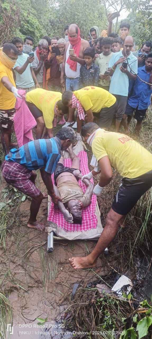 ଡୁଙ୍ଗୁରିପାଲି ଧର୍ମଦାଣ୍ଡି ନାଳରେ ଭାସି ଯାଇ ଥିବା ସାନ ଭାଇ ମୃତ ନିରଞ୍ଜନ ଙ୍କ ଶବ ମଧ୍ୟ ଆଜି ଉଦ୍ଧାର କରିବାରେ ସଫଳ ହୋଇଛି ଅଗ୍ନିଶମ ବିଭାଗ