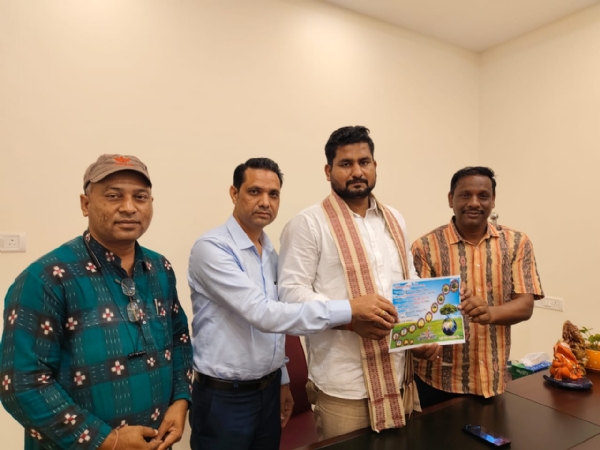ସମ୍ବଲପୁରୀ ଦିନ ପାଇଁ କେନ୍ଦ୍ର ଶିକ୍ଷା ମନ୍ତ୍ରୀ, ରାଜ୍ୟ ର ସଂସ୍କୃତି ମନ୍ତ୍ରୀ ଓ ବିଧାୟକ ଙ୍କୁ ନିୟୁତା