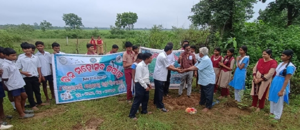 ବୃକ୍ଷ ରୋପଣ କାର୍ଯ୍ୟକ୍ରମ, ମହୁଲପାଲି ଜଙ୍ଗଲ ଓ ବନ୍ୟ ପ୍ରାଣୀ ସଂରକ୍ଷଣ ପାଇଁ ସଂକଳ୍ପ