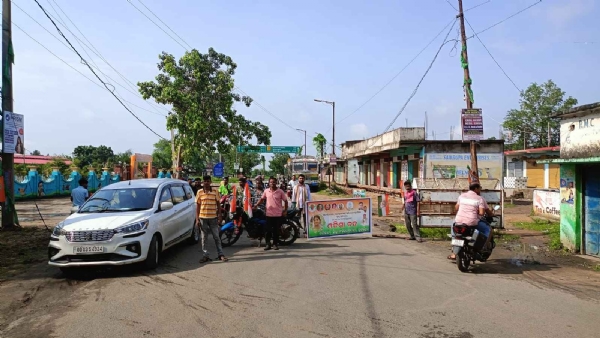 କଂଗ୍ରେସ ଦଳ ପକ୍ଷରୁ ସୁବର୍ଣ୍ଣପୁର ଜିଲ୍ଲା ବନ୍ଦ ଡାକରା ସଫଳ