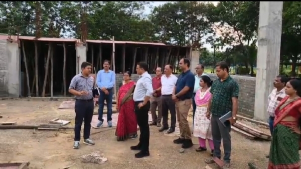 ଜିଲ୍ଲାପାଳଙ୍କ ସମ୍ବଲପୁର  ନବୋଦୟ ବିଦ୍ୟାଳୟ ପରିଦର୍ଶନ