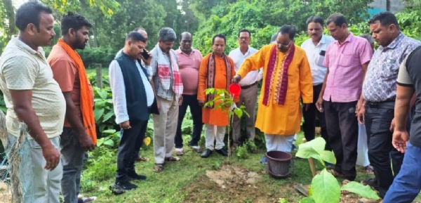 BJP KRUSHAKA MORCHA MAA PAIEN GACHATIE