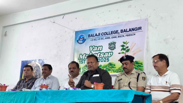 ବାଲାଜୀ ନର୍ସିଂ କଲେଜରେ ବନମହୋତ୍ସବ ପାଳିତ