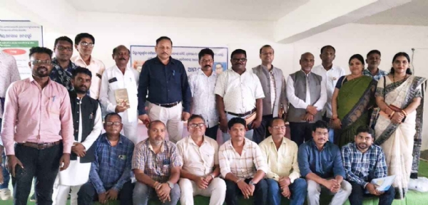 ସିନ୍ଧେକେଲା ପ୍ରବେଶ ଦ୍ୱାର ଗୁଡ଼ିକରେ ଲାଗିଲା ନୋ ଏଣ୍ଟ୍ରି ବୋର୍ଡ ,, ଟ୍ରାଫିକ କାମ ରୁ ମିଳିବ ନିସ୍ତାର