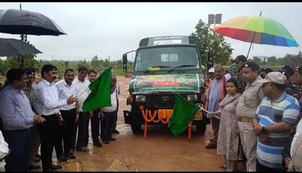 ସୁବର୍ଣ୍ଣପୁର ଠାରେ ଜିଲ୍ଲା ସ୍ତରୀୟ ବନ ମହୋତ୍ସବ ପାଳନ - ଗଛ ଲଗାଇଲେ ଜିଲ୍ଲାପାଳ ଓ ଏସପି