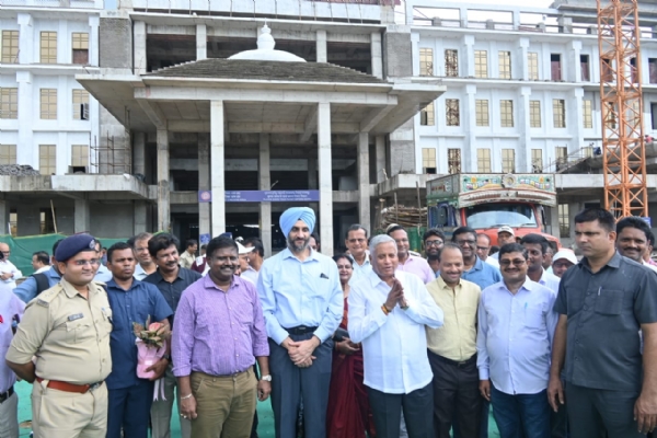 ପୁରୀ ରେଳ ଷ୍ଟେସନର ପୁନର୍ବିକାଶ ଅନୁଧ୍ୟାନ କଲେ