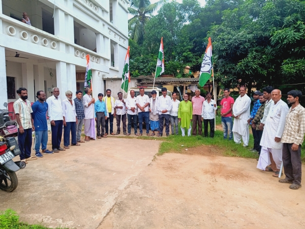 ସୌମଶ୍ରୀଙ୍କ ଆତ୍ମାର ସଦଗତି ନିମନ୍ତେ ଧର୍ମଶାଳା କଂଗ୍ରେସ ପକ୍ଷରୁ ଚାରାରୋପଣ