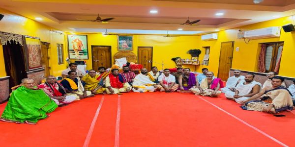 ଜଗଦଗୁରୁ ଶଙ୍କରାଚାର୍ଯ୍ୟଙ୍କୁ ଭେଟିଲେ ସେବାୟତ ଜଣାଇଲେ ମନ୍ଦିର ସମସ୍ୟା ଏବଂ ସେବାୟତଙ୍କ ଦୁଃଖ
