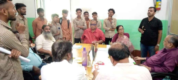 ପୂରାତନ ଛାତ୍ର ସଂଘର ହସ୍ତକ୍ଷେପ ପରେ ଅନଶନ ପ୍ରତ୍ୟାହୃତ କଲେ ଏବିଭିପି ଛାତ୍ର ସଂଘ