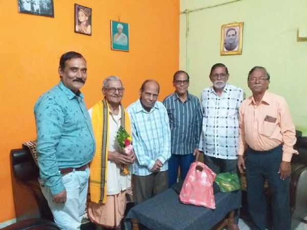 ବର୍ଷିୟାନ କ୍ରୀଡାବିତ୍ ଙ୍କ ଜନ୍ମଦିନ ପାଳନ