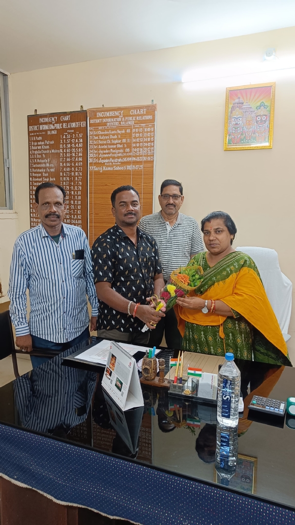 ସୂଚନା ଓ ଲୋକ ସମ୍ପର୍କ ବିଭାଗ ଉତ୍ତରାଞ୍ଚଳ, ଉପ ନିର୍ଦ୍ଦେଶକଙ୍କ ବଲାଙ୍ଗିର ଗସ୍ତ ।