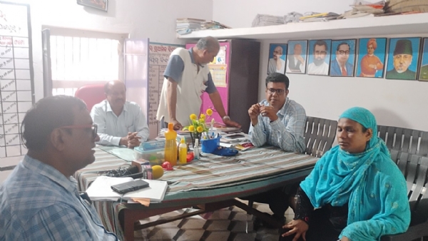 ଦଣ୍ଡ ମୁକ୍ତ ଅଂଚଳରେ ଛାତ୍ରଙ୍କୁ ଦଣ୍ଡ ଦେବା ଘଟଣା : ତଦନ୍ତ ପାଇଁ ଚାନ୍ଦପୁର ପ୍ରାଥମିକ ବିଦ୍ୟାଳୟରେ ଜିଲା ପ୍ରଶାସନ