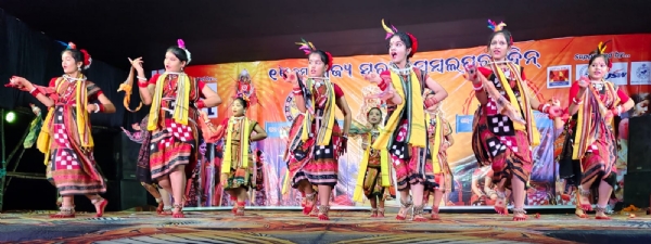 ରାଜ୍ୟସ୍ତରୀୟ ସମ୍ବଲପୁରୀ ଦିନ୍ ରେ ସମ୍ବଲପୁରୀ କବିତା ପାଠ ଓ ସାଂସ୍କୃତିକ କାର୍ଯ୍ୟକ୍ରମ